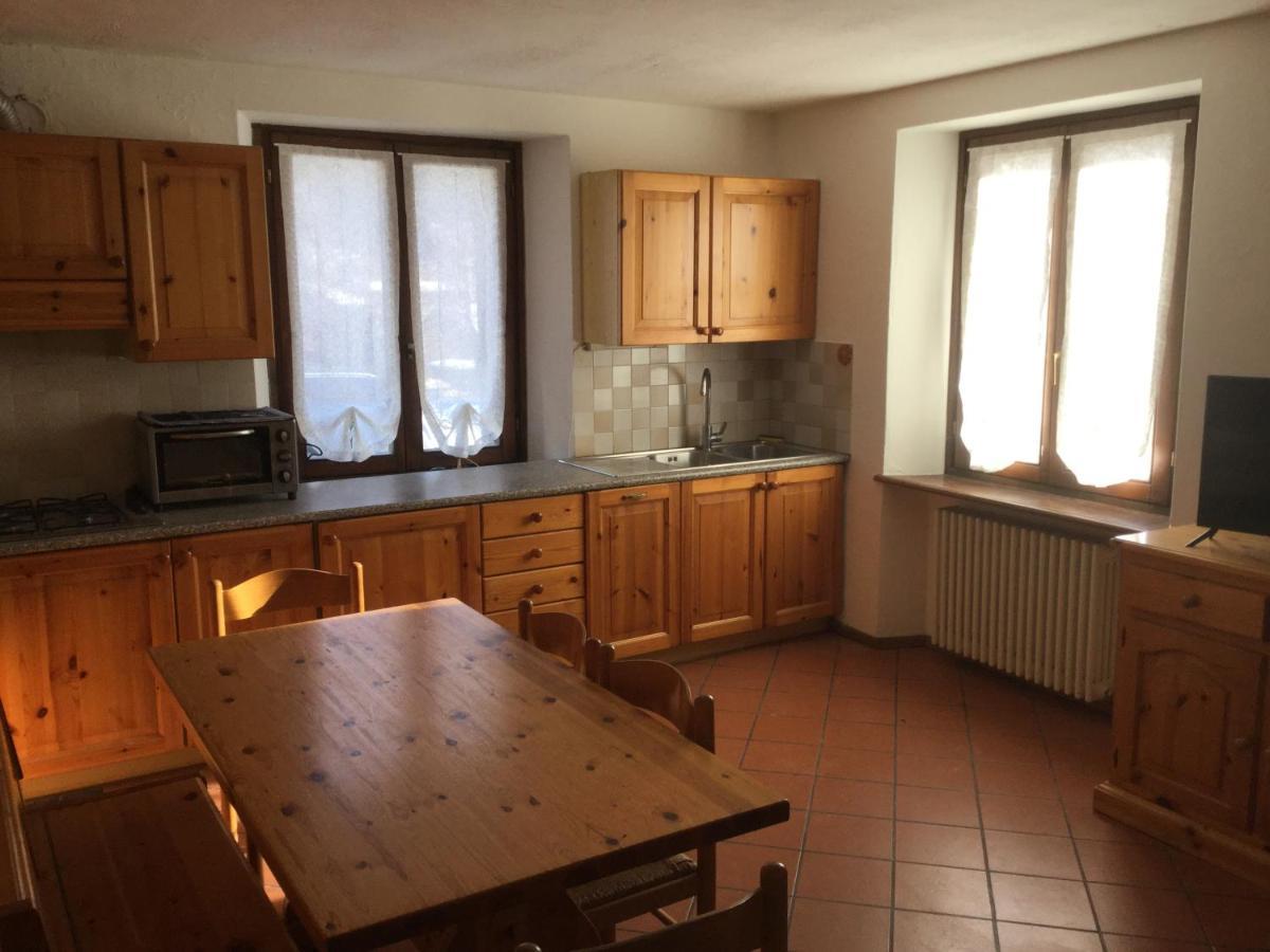 Casa Dolonne - A Un Passo Dallo Sci Courmayeur